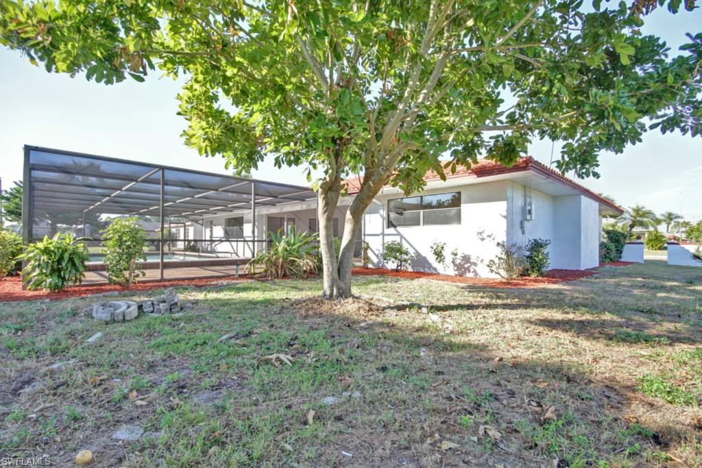 COUNTRY CLUB ESTATES SUBD - Residential