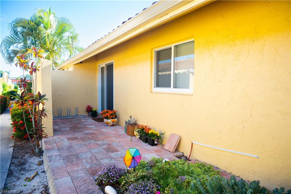 GLADES COUNTRY CLUB - Residential