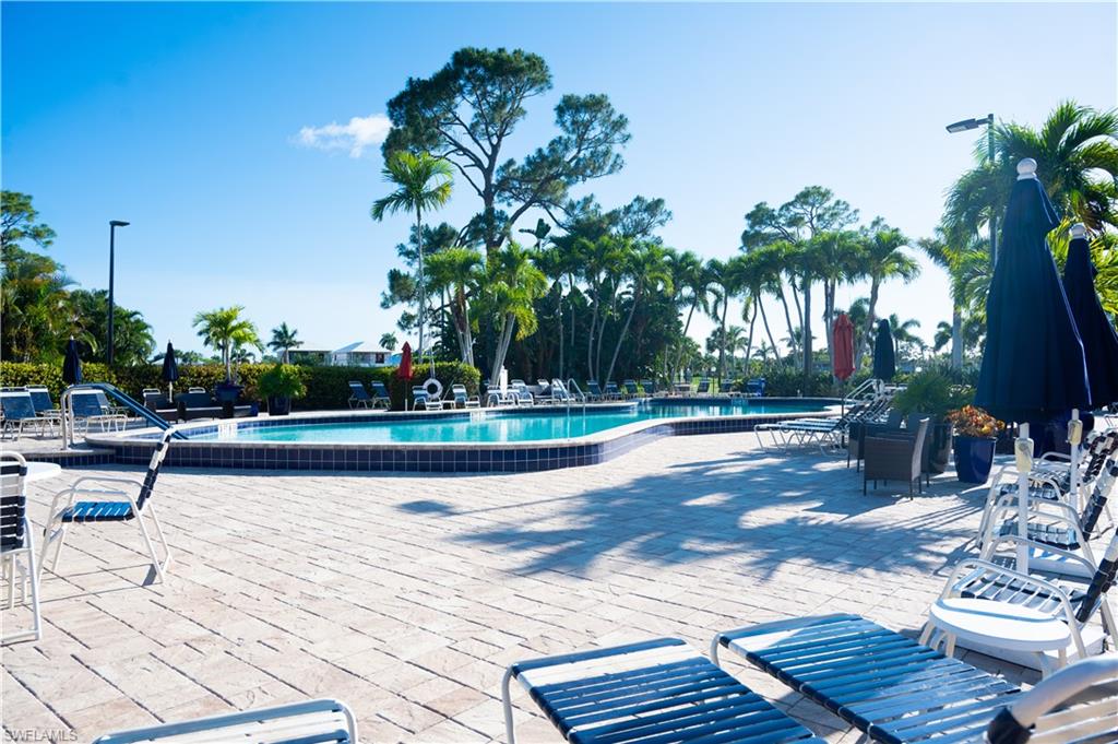 GLADES COUNTRY CLUB - Residential