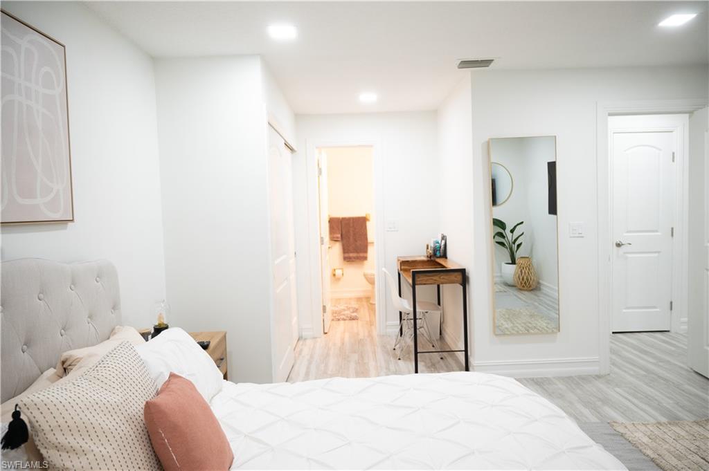 GLADES COUNTRY CLUB - Residential