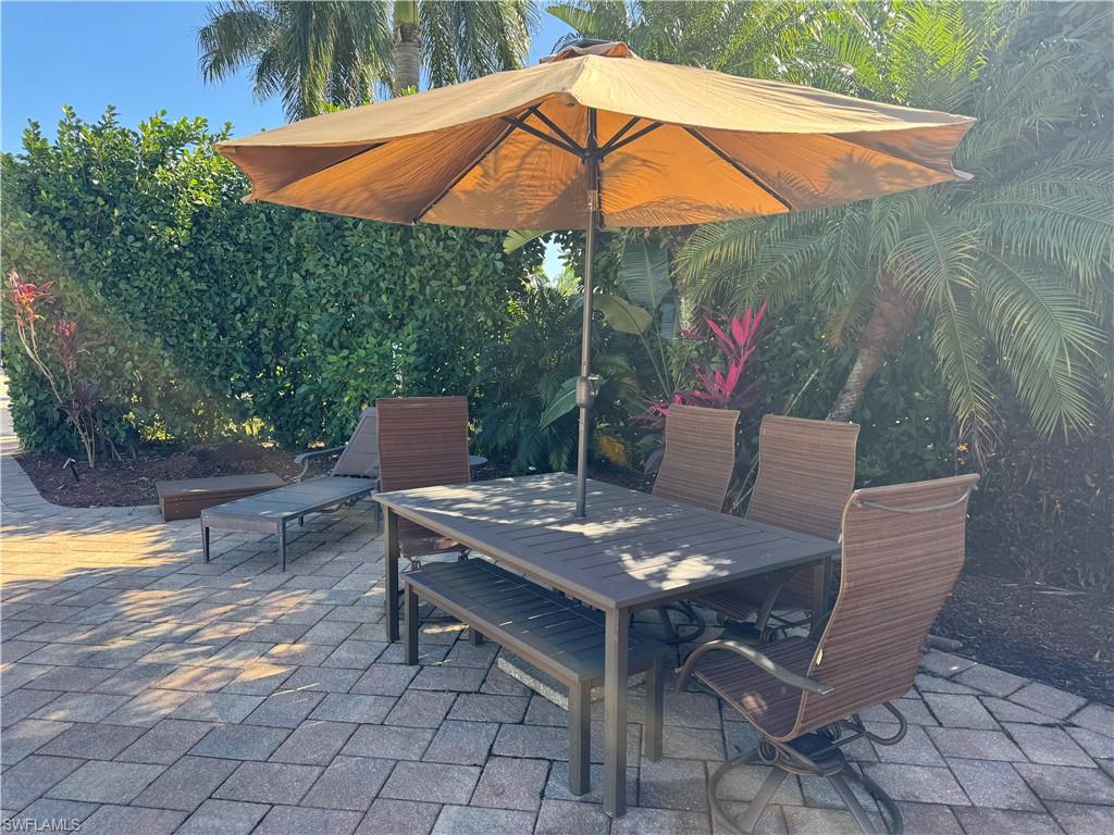 RIVERBEND MOTORCOACH RESORT - Land