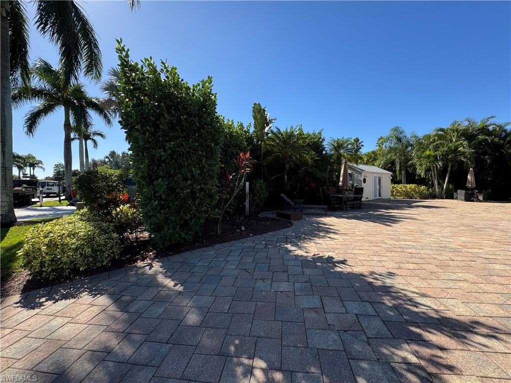 RIVERBEND MOTORCOACH RESORT - Land