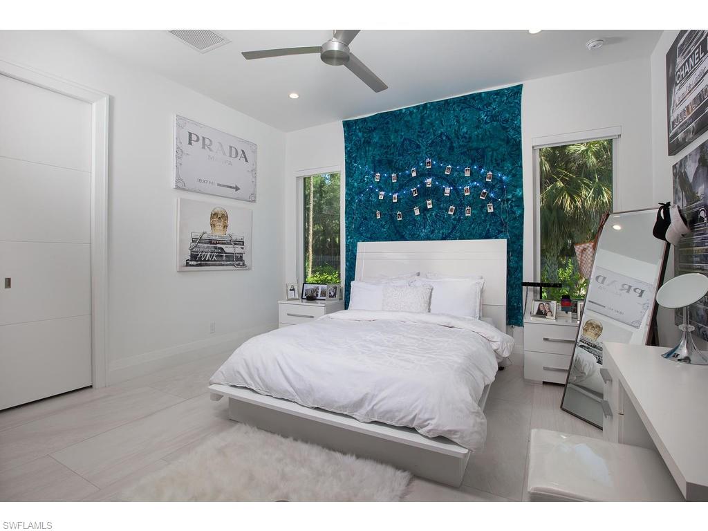 PINE RIDGE - Residential