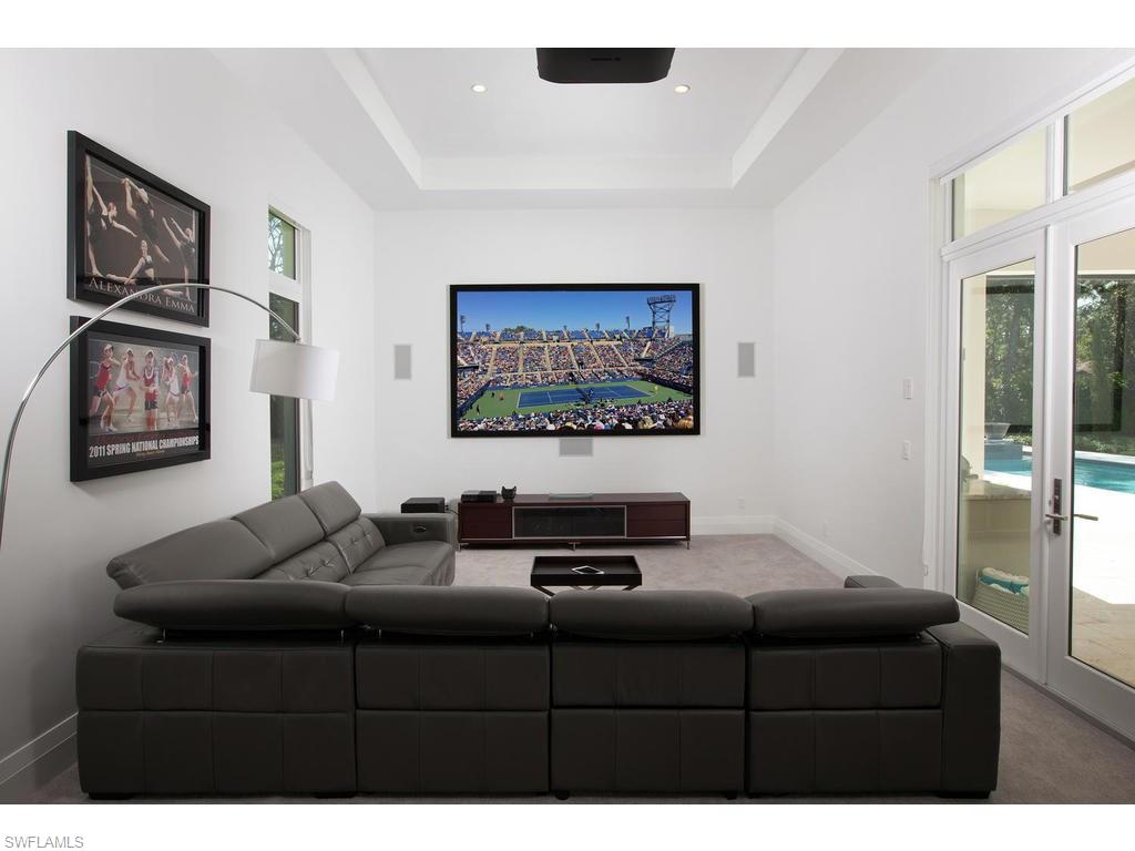 PINE RIDGE - Residential