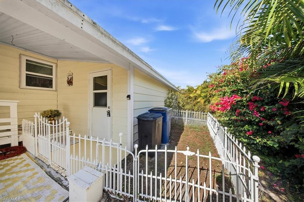 IMPERIAL HARBOR - Residential