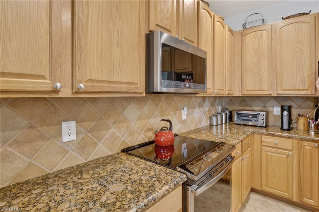 PROMENADE WEST - Residential