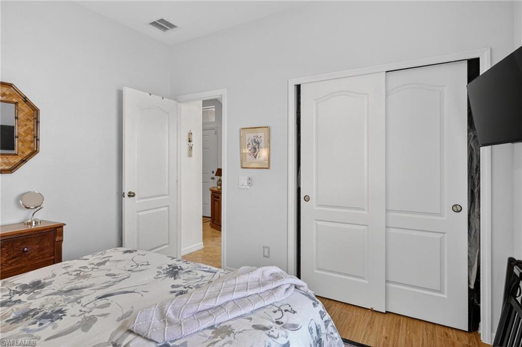 PROMENADE WEST - Residential