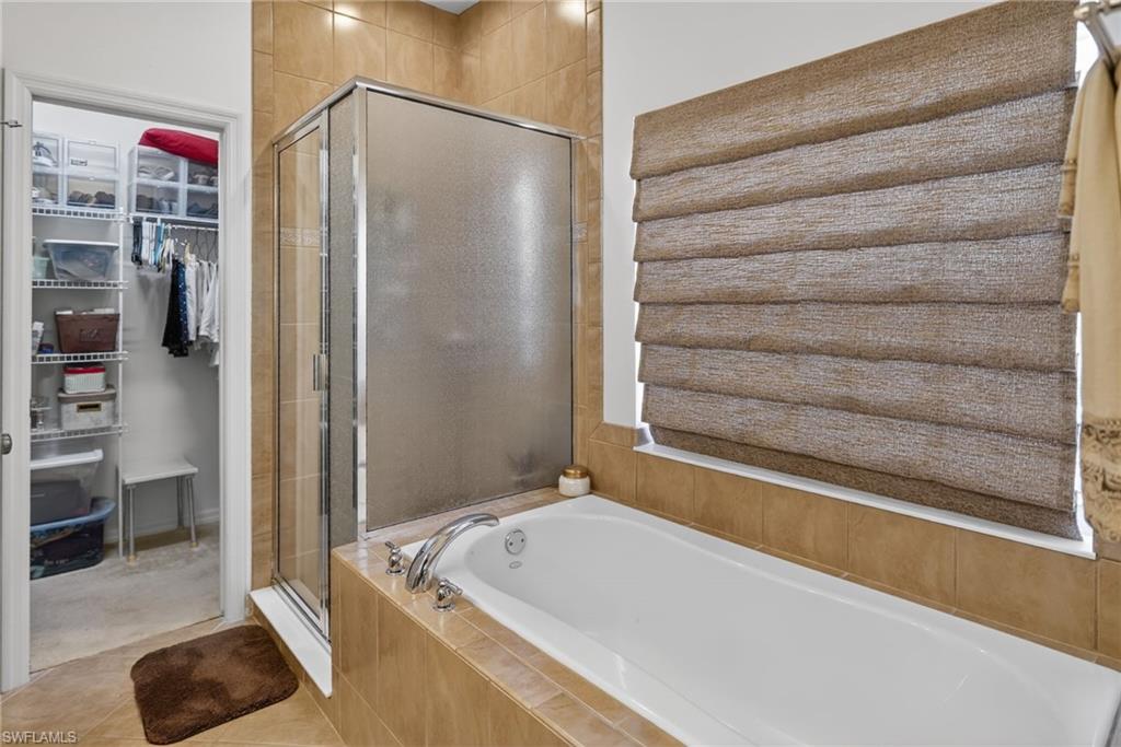 PROMENADE WEST - Residential