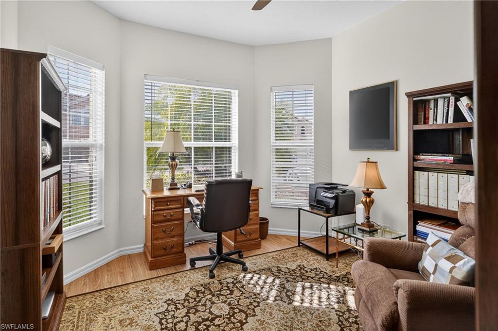 PROMENADE WEST - Residential