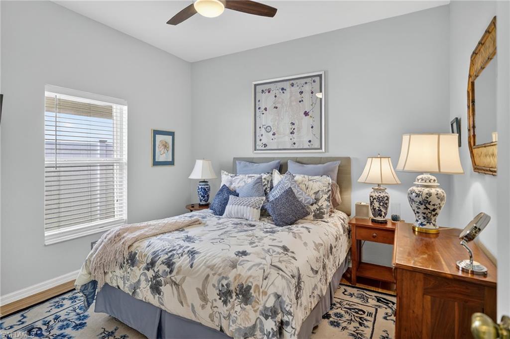 PROMENADE WEST - Residential