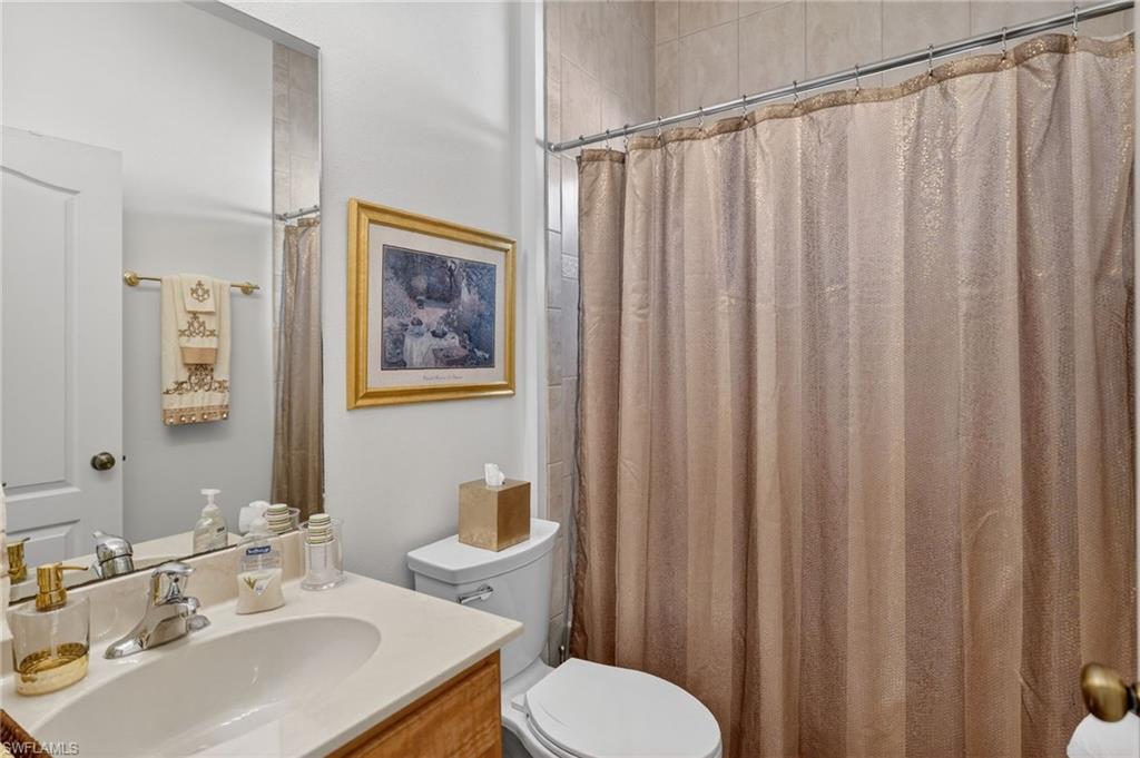 PROMENADE WEST - Residential