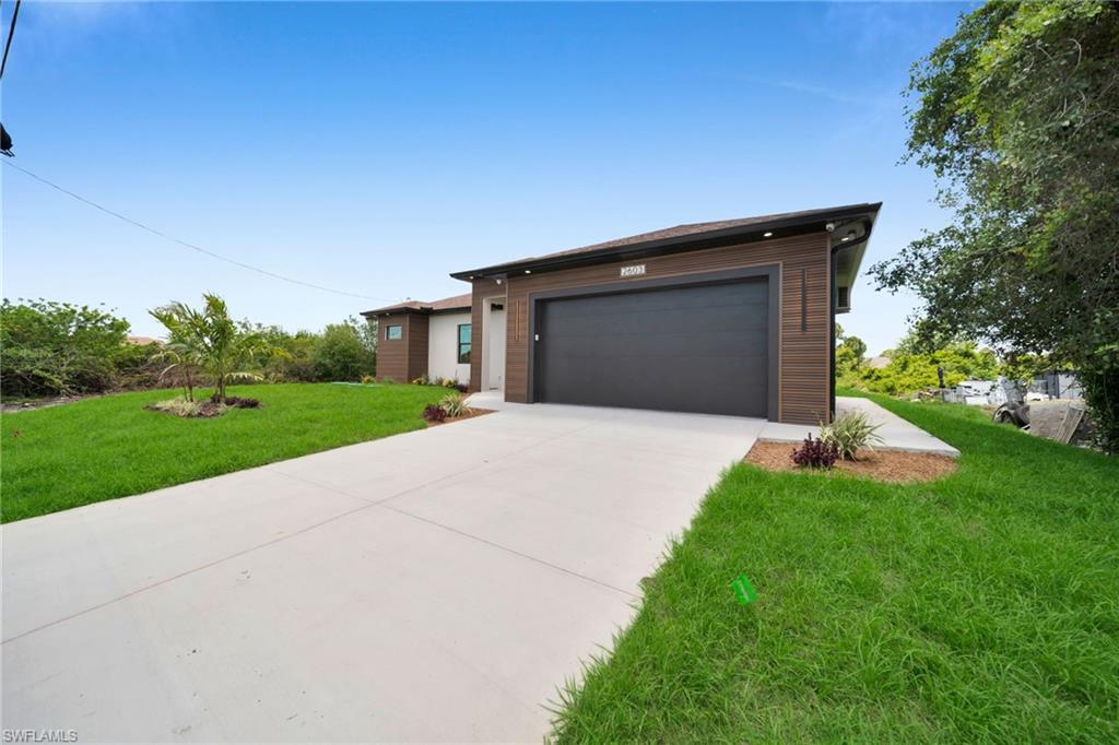 LEHIGH ACRES - Residential