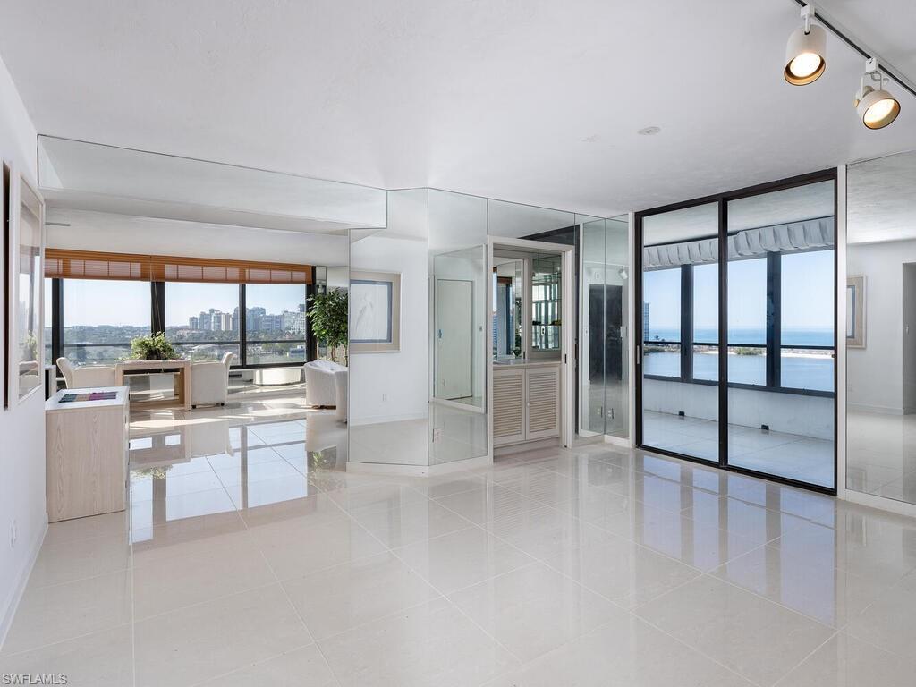 5555 Heron Point DR 902