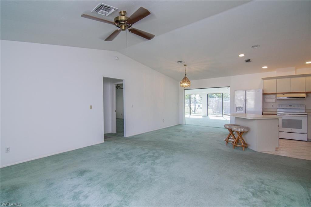 WINDSOR ESTATES - Residential