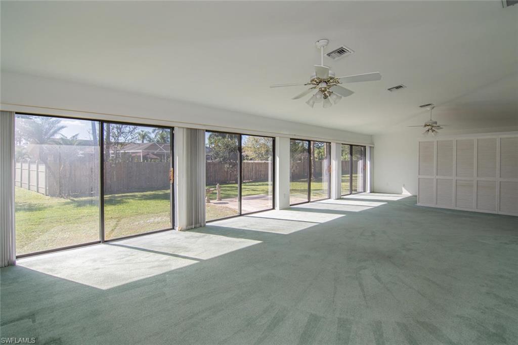 WINDSOR ESTATES - Residential