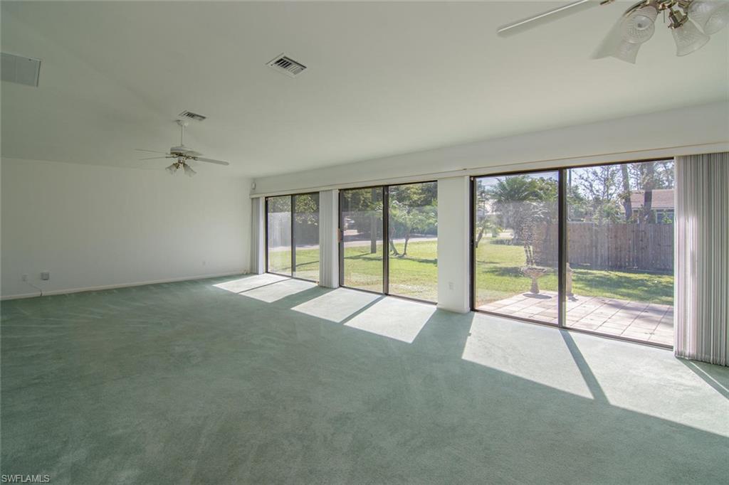 WINDSOR ESTATES - Residential