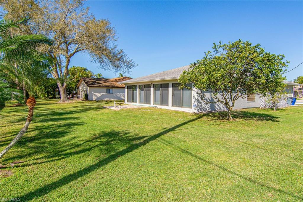 WINDSOR ESTATES - Residential