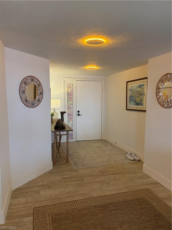 POINTE ROYALE - Residential