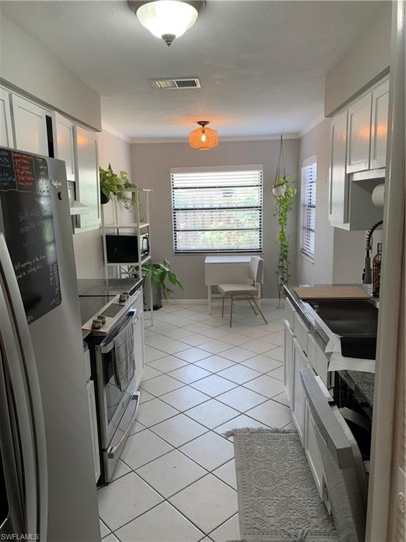 COMPASS POINT CONDO - Residential