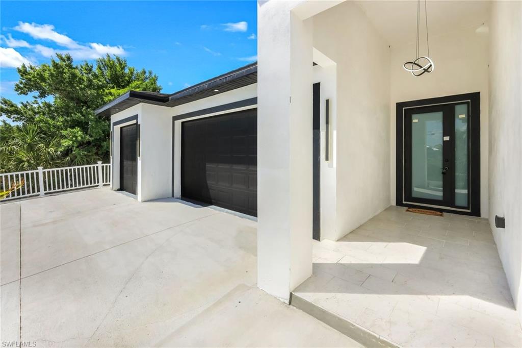 SOUTH GULF COVE - Residential