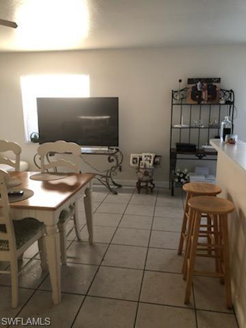 SAN CARLOS PARK - Residential