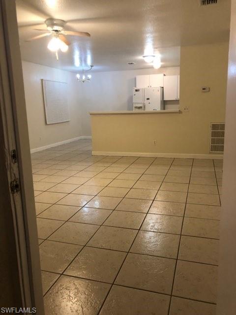 SAN CARLOS PARK - Residential