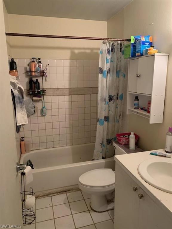 SAN CARLOS PARK - Residential