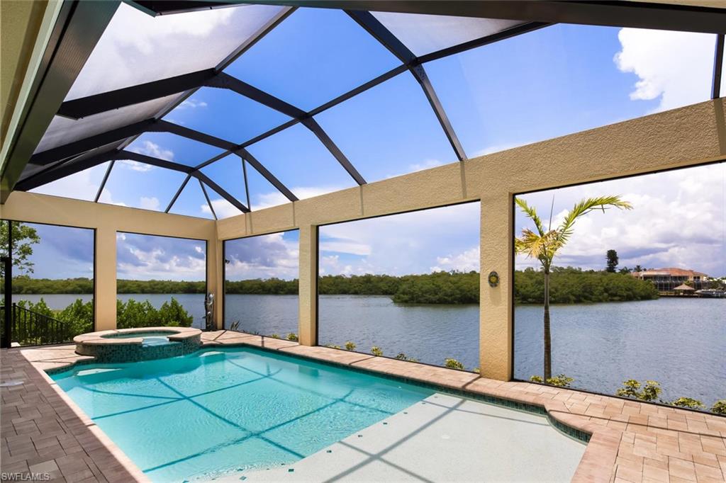 MARCO BEACH - Residential