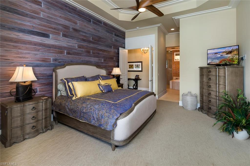 MARCO BEACH - Residential