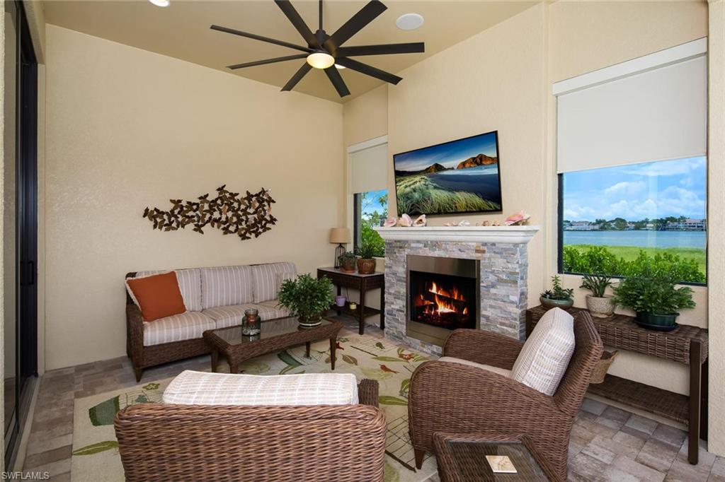 MARCO BEACH - Residential