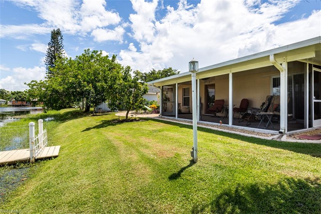 SANDY HOLLOW - Residential