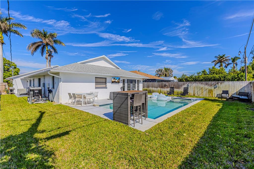 NAPLES PARK - Residential