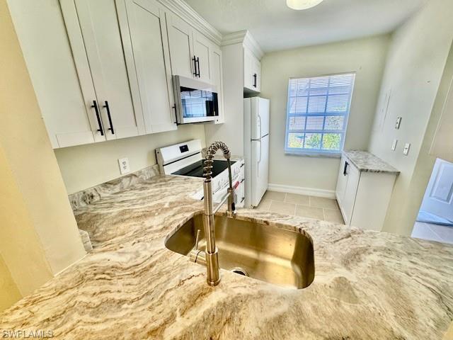 SOUTH POINTE - Residential Lease