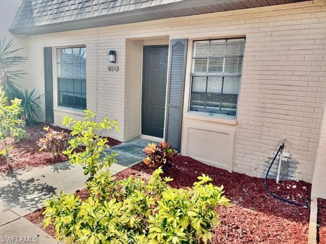 SOUTH POINTE - Residential Lease