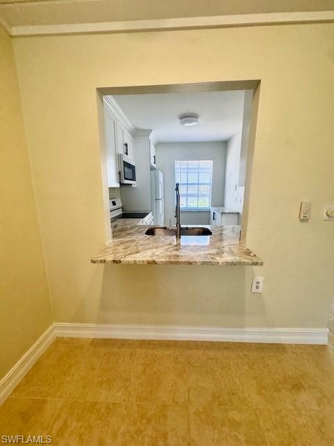 SOUTH POINTE - Residential Lease