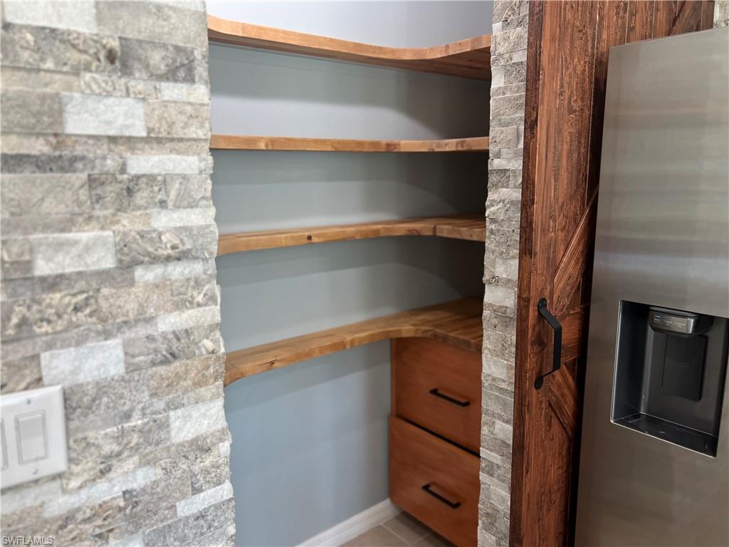 MARBLEBROOK - Residential