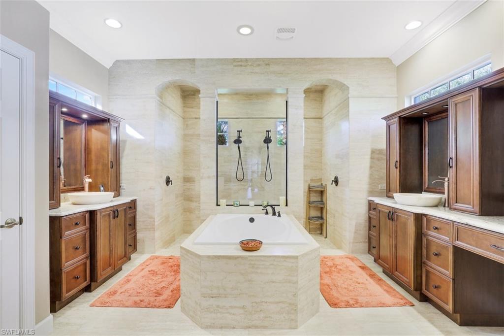 SPINNER COVE - Residential