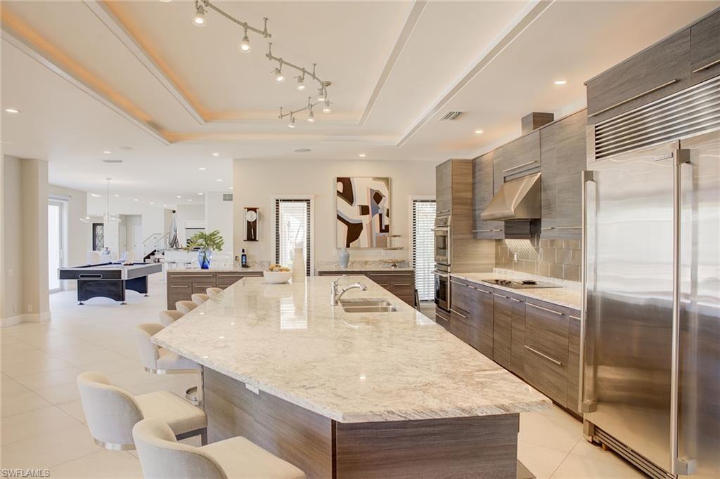 MARCO ISLAND - Residential