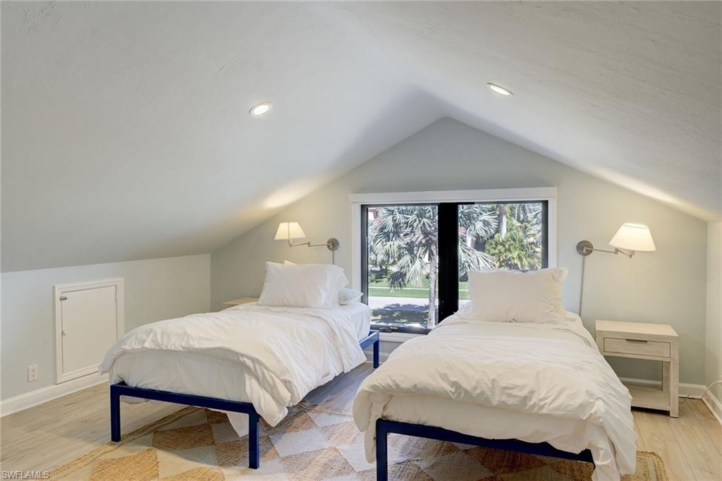 MARCO ISLAND - Residential