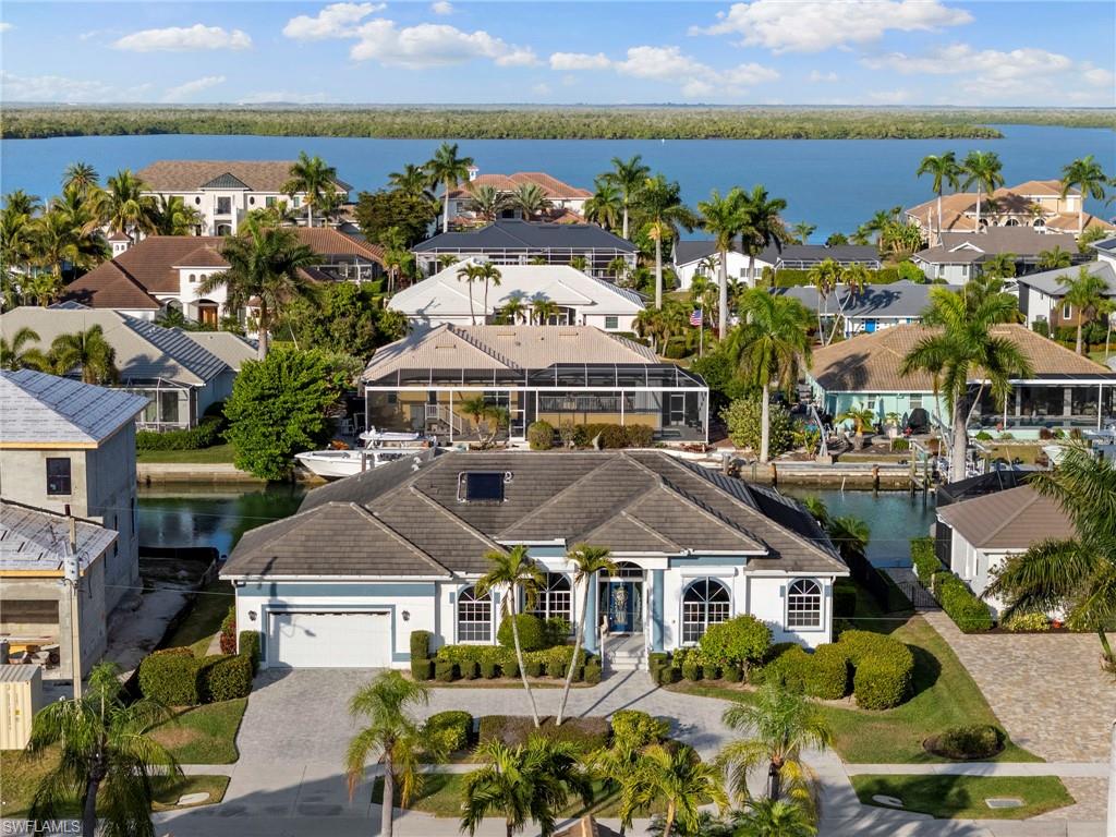 MARCO ISLAND - Residential