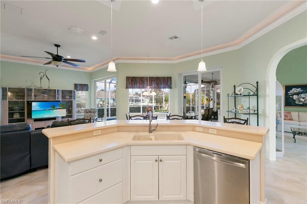 MARCO ISLAND - Residential