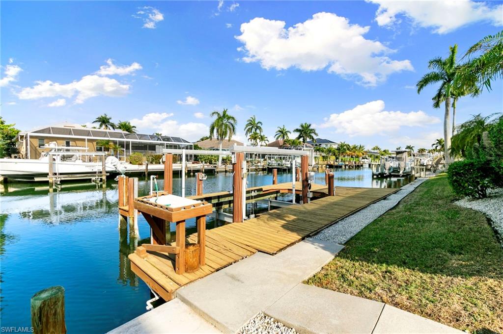MARCO ISLAND - Residential