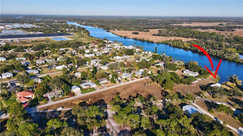 RIVER OAKS - Residential