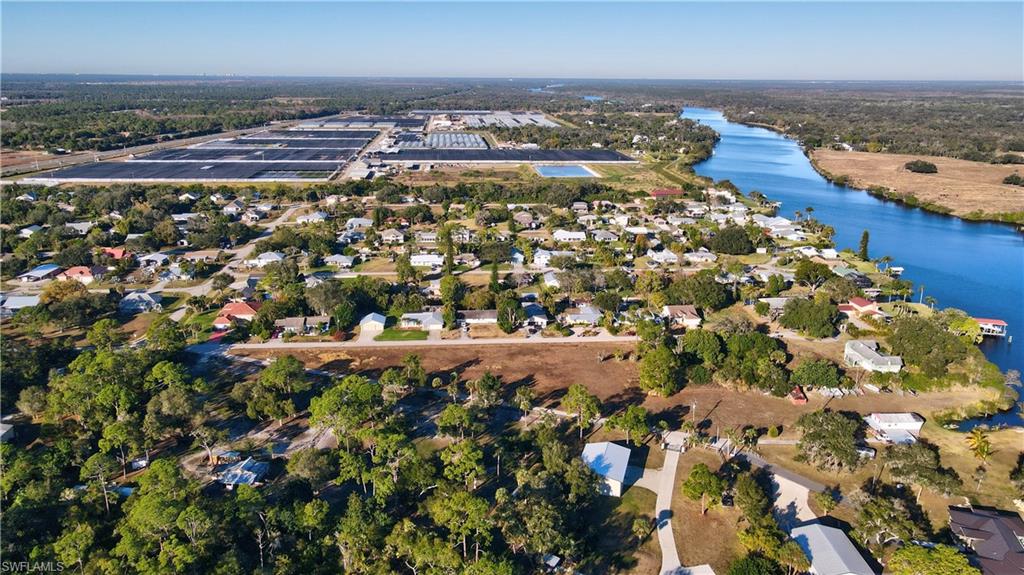 RIVER OAKS - Residential