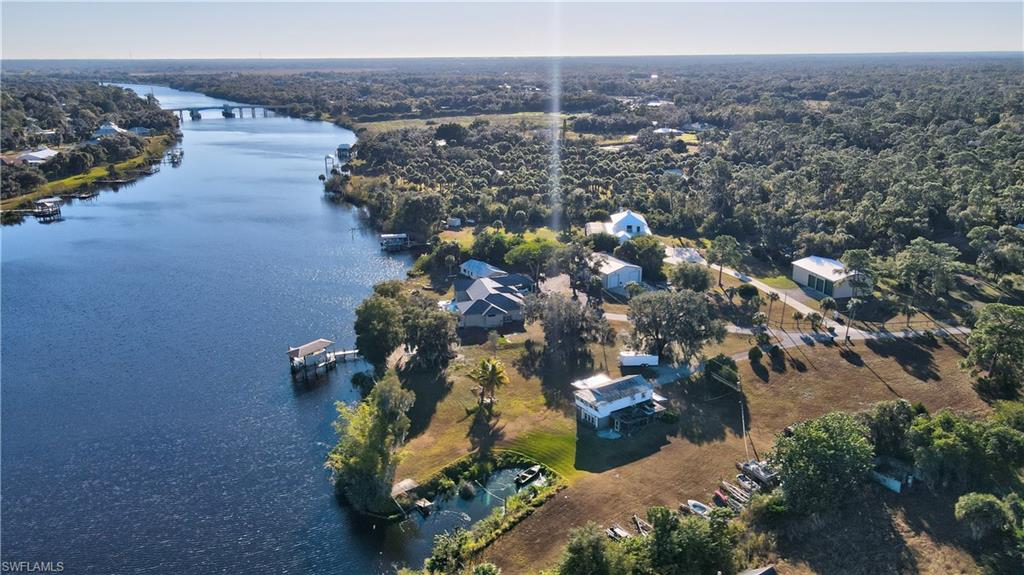 RIVER OAKS - Residential