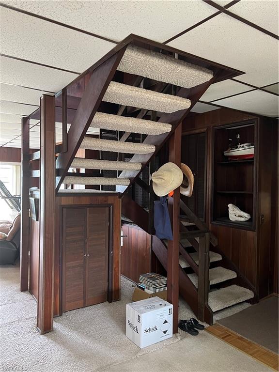 RIVER OAKS - Residential