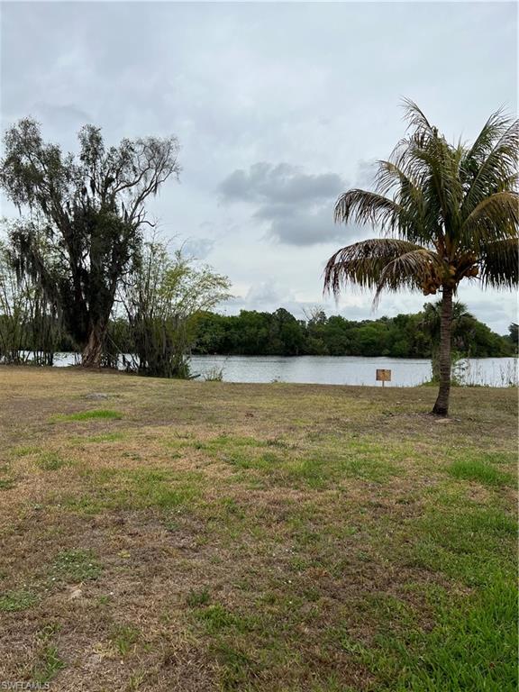 RIVER OAKS - Residential