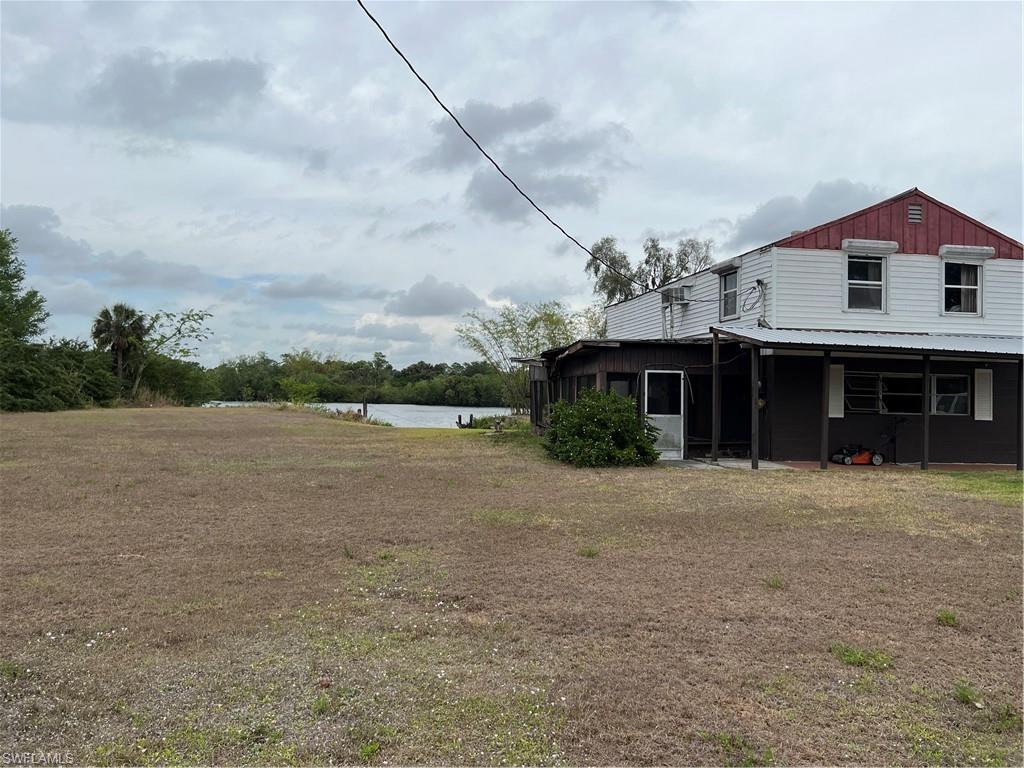 RIVER OAKS - Residential