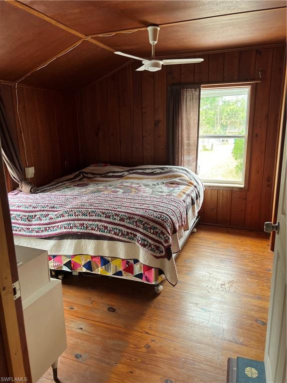 RIVER OAKS - Residential