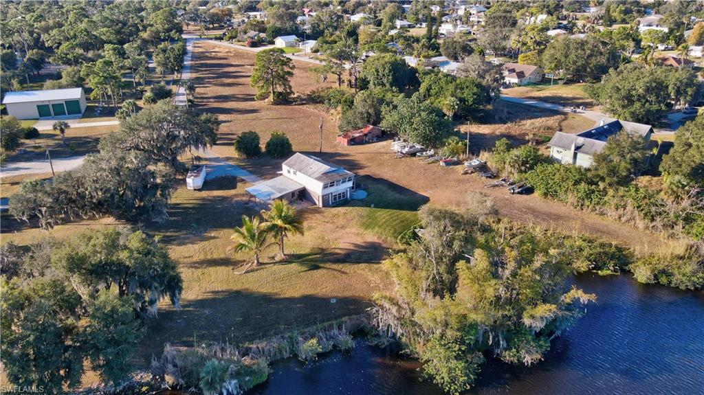 RIVER OAKS - Residential